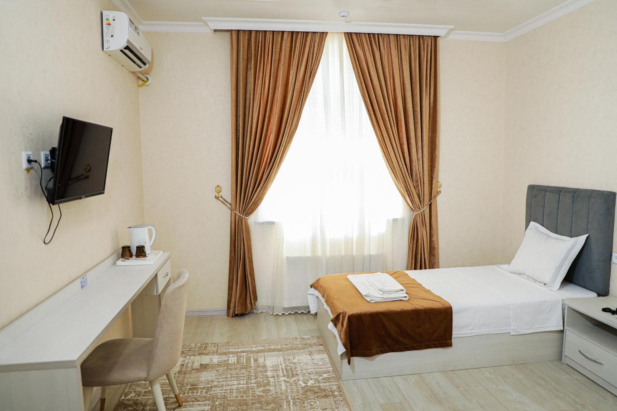 Gold Palace Termez 外观 照片